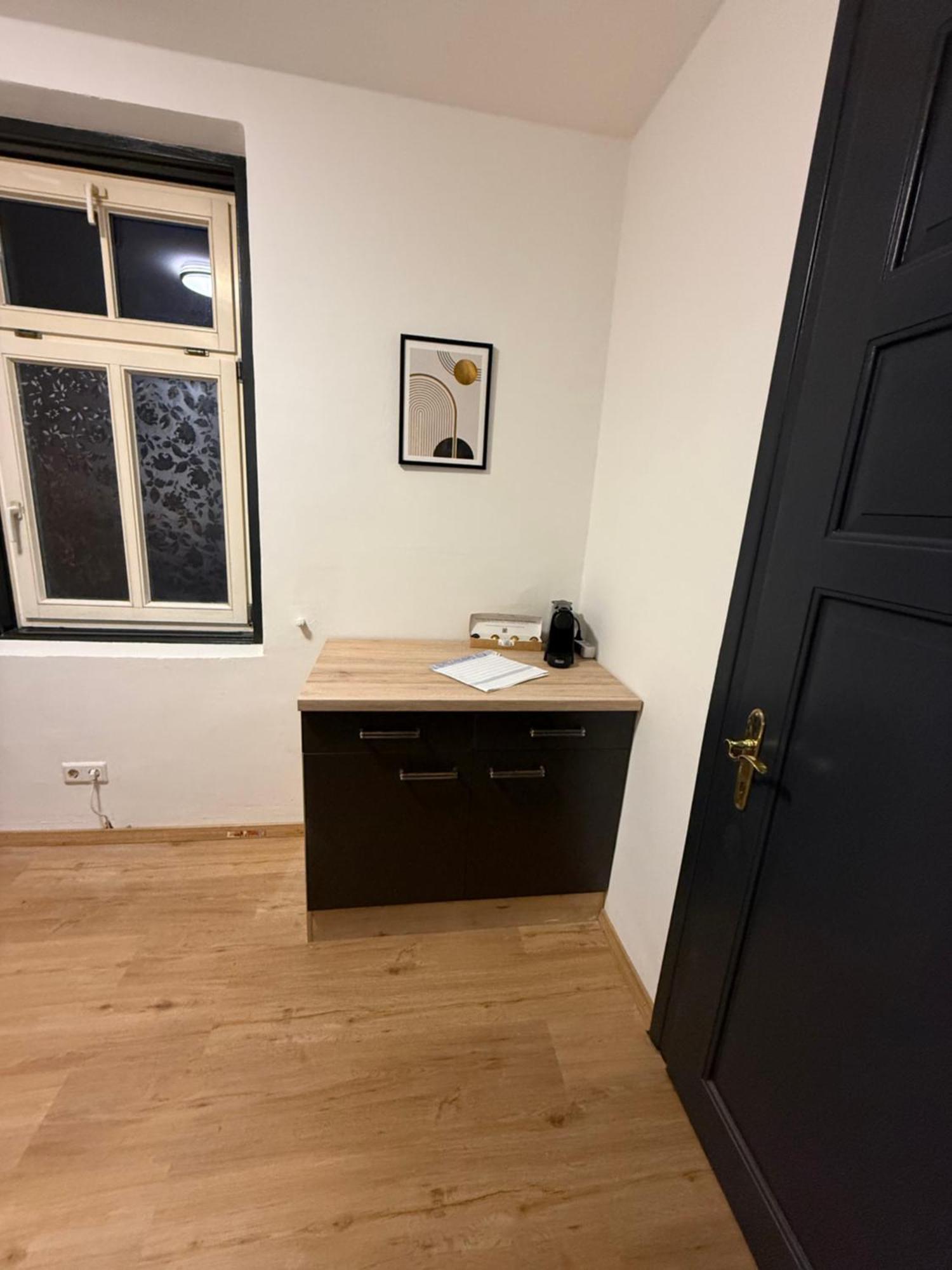 Crown Living Villa Blumenau Studios, Smarttv, Parkplatz ลุสเตอเนา ภายนอก รูปภาพ