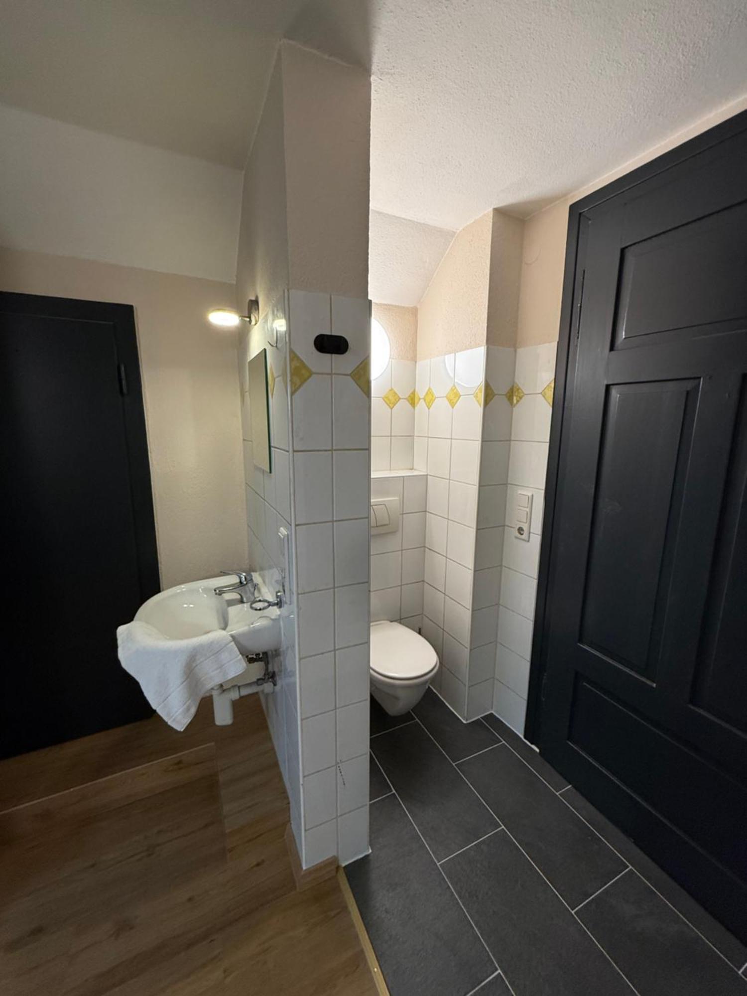 Crown Living Villa Blumenau Studios, Smarttv, Parkplatz ลุสเตอเนา ภายนอก รูปภาพ