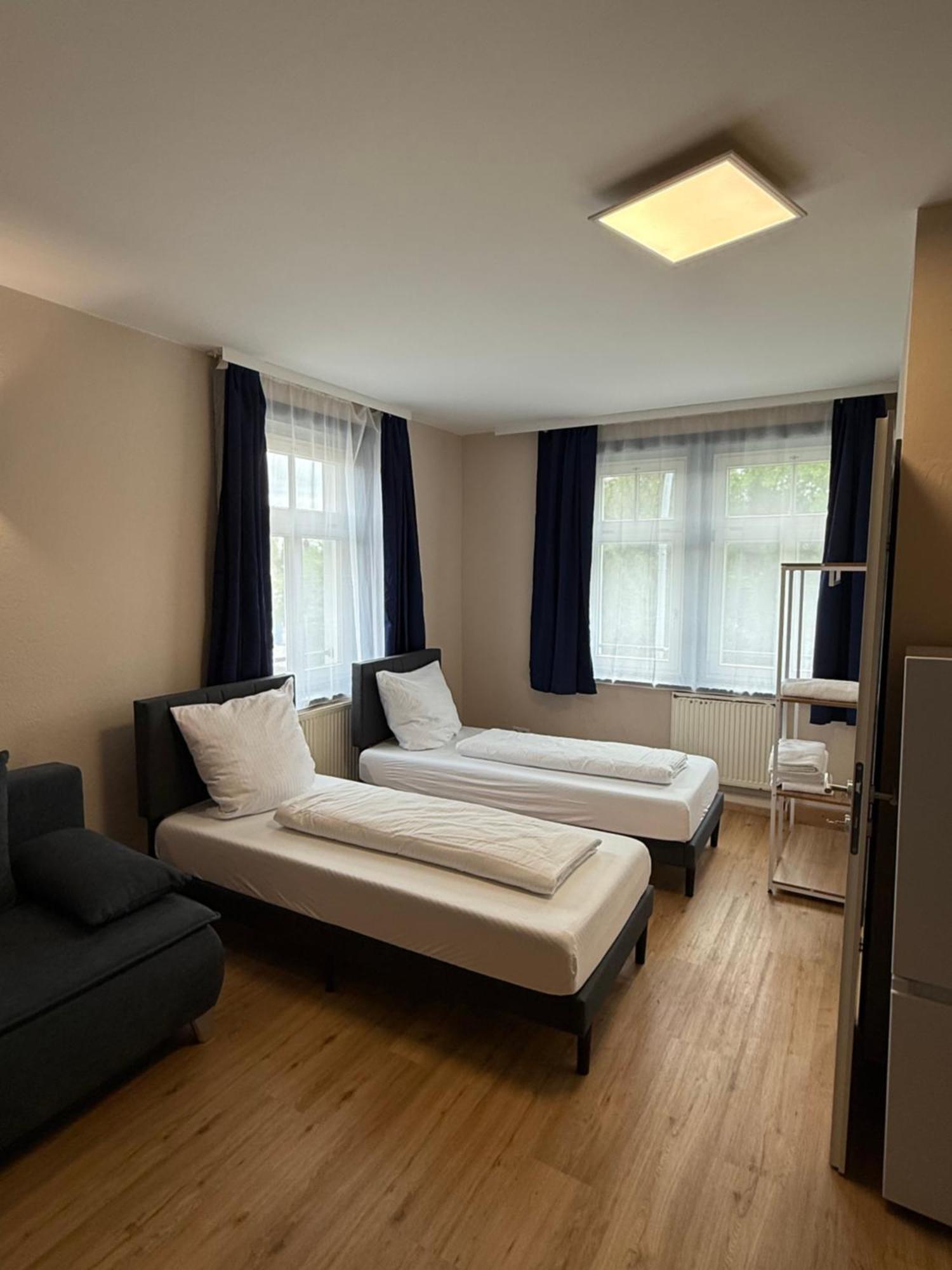 Crown Living Villa Blumenau Studios, Smarttv, Parkplatz ลุสเตอเนา ภายนอก รูปภาพ