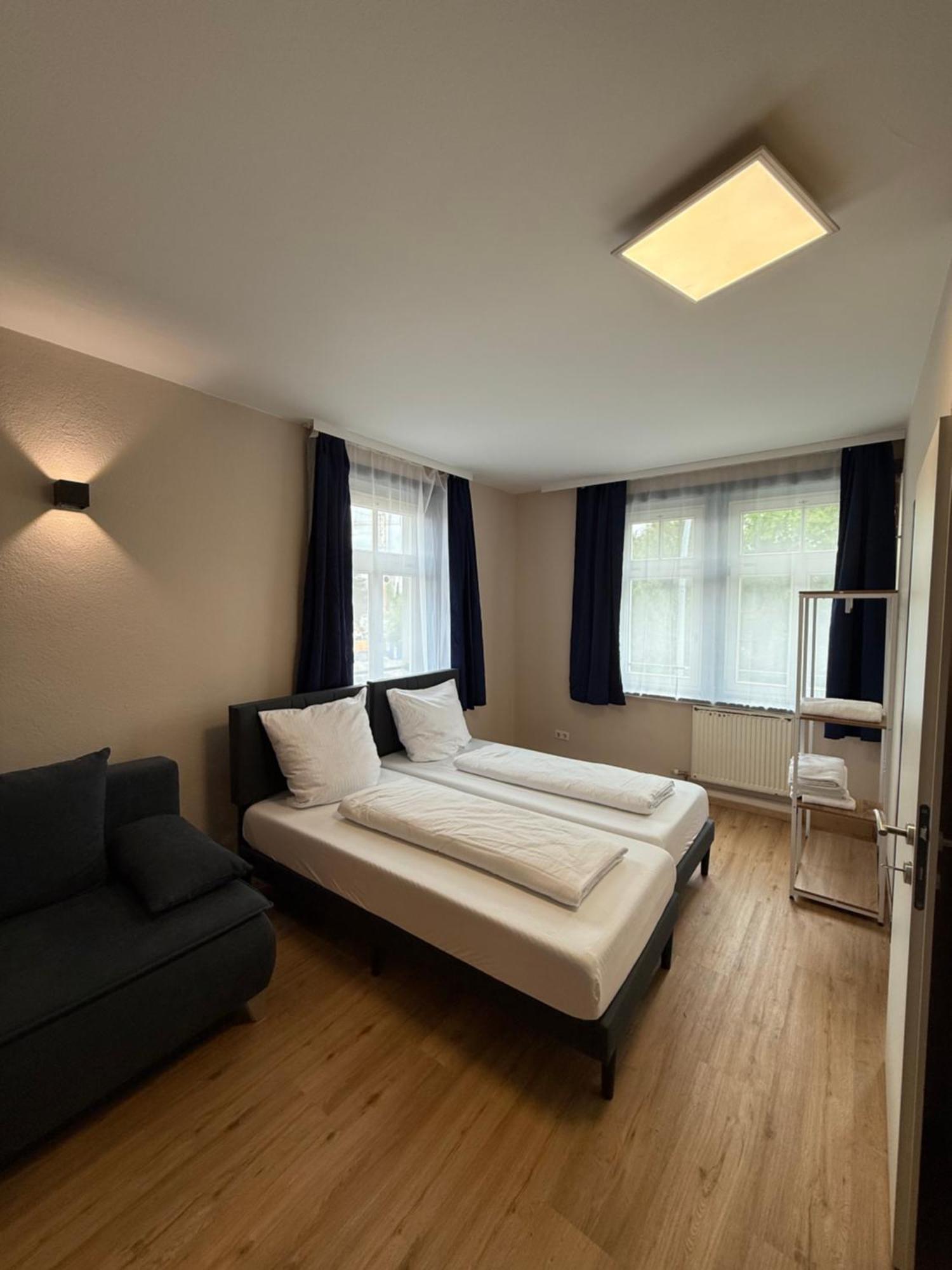 Crown Living Villa Blumenau Studios, Smarttv, Parkplatz ลุสเตอเนา ภายนอก รูปภาพ
